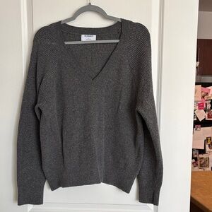 Old Navy Women's Charcoal V-Neck Sweater